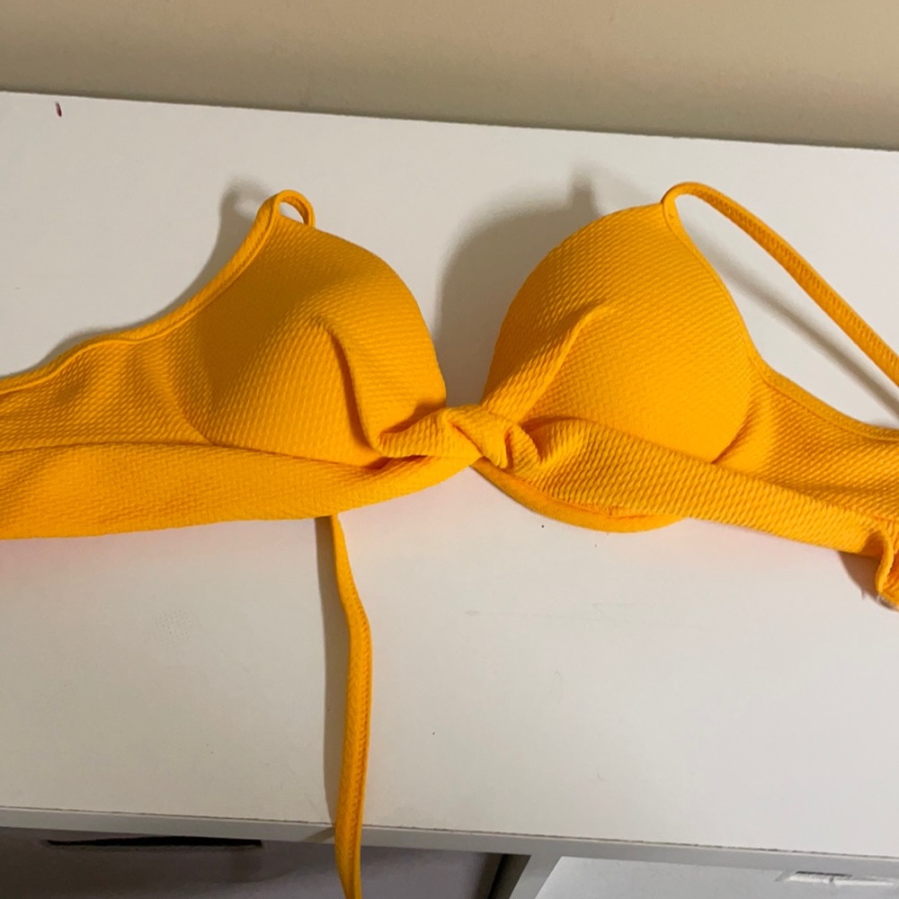 36B swimsuit top